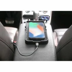 Cabin Crew Qi Wireless In-Car Charging Pad -Quad Lock Case Shop SCA 574786 02 hi res